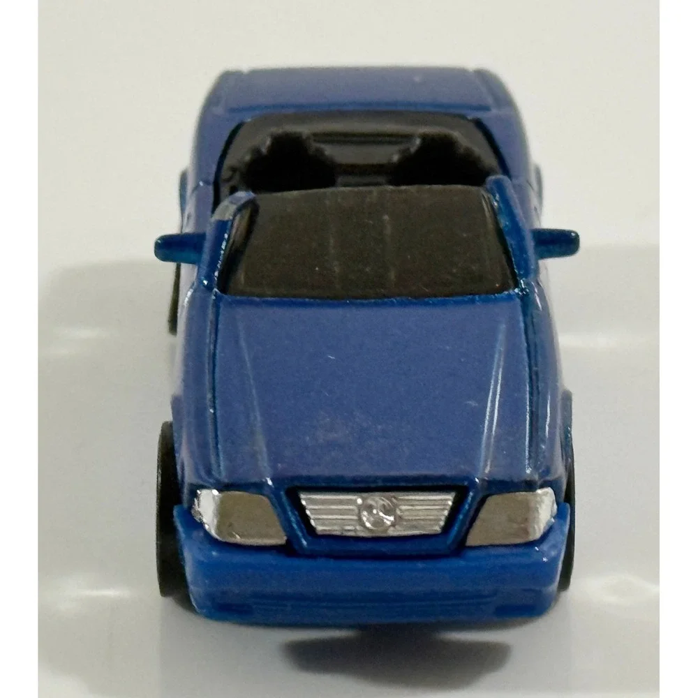 Hot Wheels Mercedes-Benz 500SL Kids 1:64 Blue Metallic Convertible Toy Car 1989